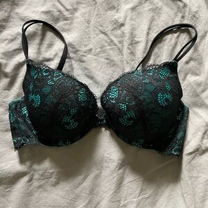 Black and Teal Victoria’s Secret Very Sexy Push-up Bra
